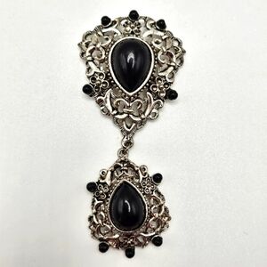 VINTAGE Victorian Revival Silver -Tone and Faux Black Onyx Filigree Brooch Pin